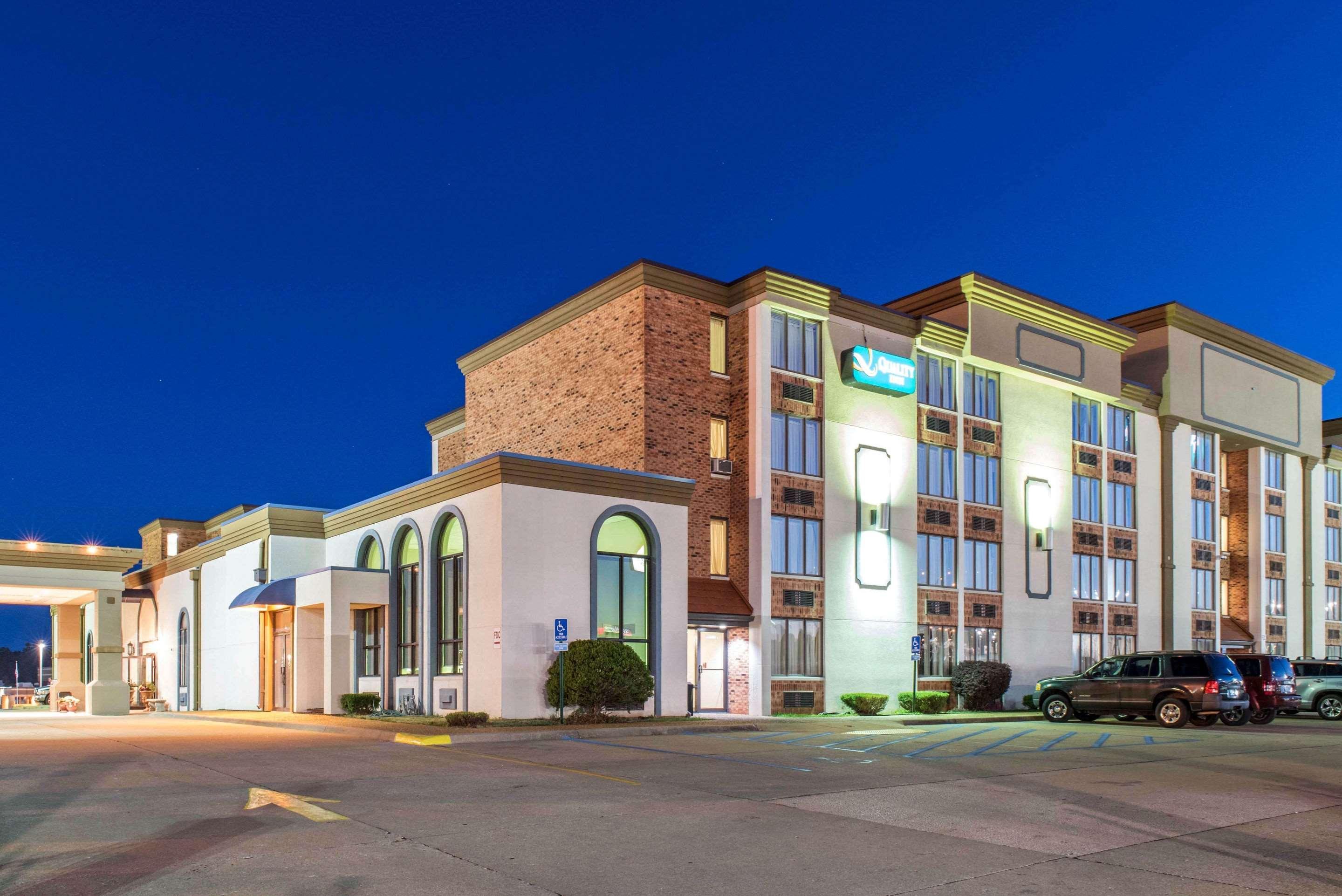 Quality Inn Festus מראה חיצוני תמונה