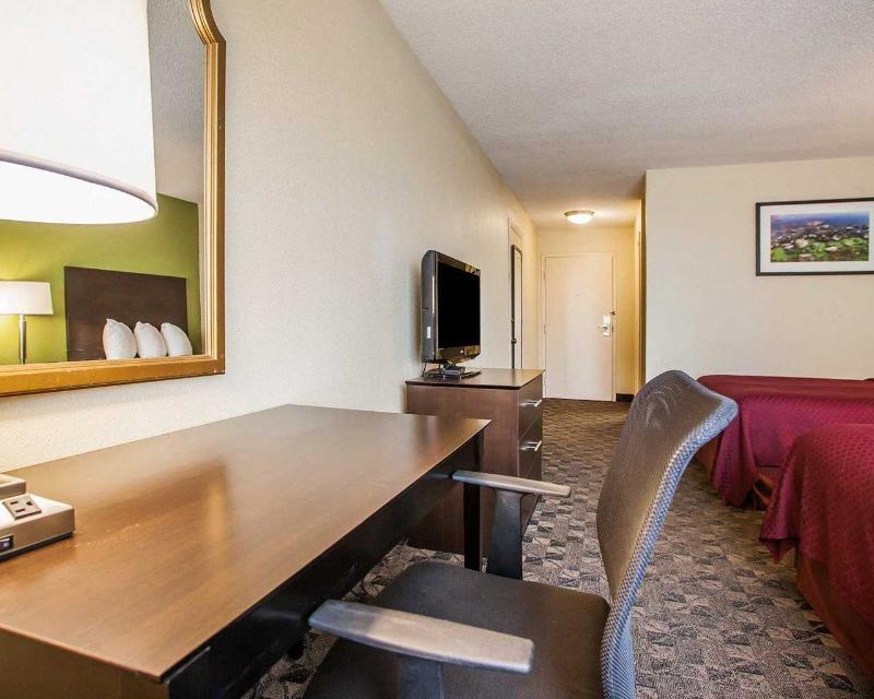 Quality Inn Festus מראה חיצוני תמונה