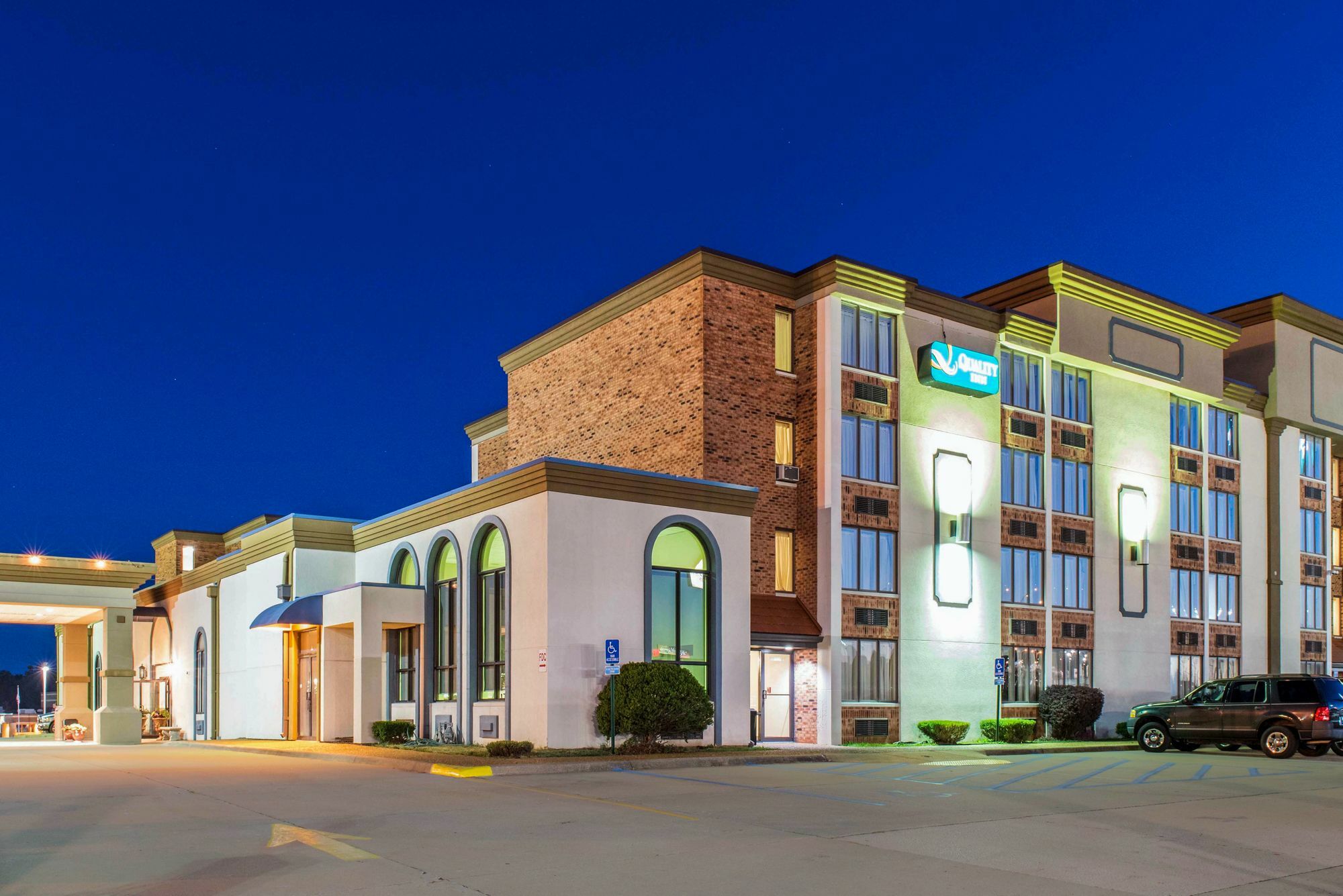 Quality Inn Festus מראה חיצוני תמונה